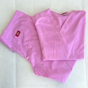 Dickies Scrub Set Size M